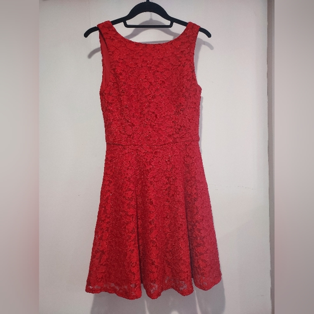 Elegant Red Lace Dress